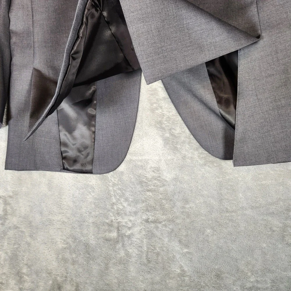 Kenneth Cole 2‎ Piece suit Men's 37R 34X29 Gray Double Vented